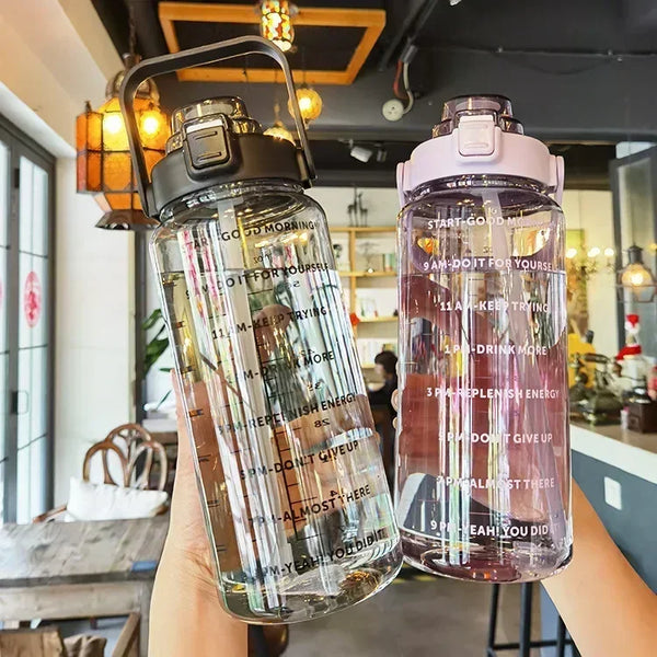 2L DRAAGBARE WATERFLES MET RIESTRAAL EN TIJDMARKERING VOOR SPORT & FITNESS