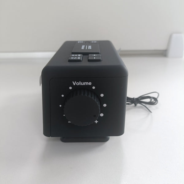 RGB Spiegel Wekker met LED-display en Radiofunctie – Trendy Wekker voor je Kamer