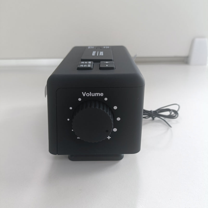 RGB Spiegel Wekker met LED-display en Radiofunctie – Trendy Wekker voor je Kamer