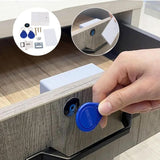 Elektronische laadconnector met onzichtbare sensorbesturing - Vaultin