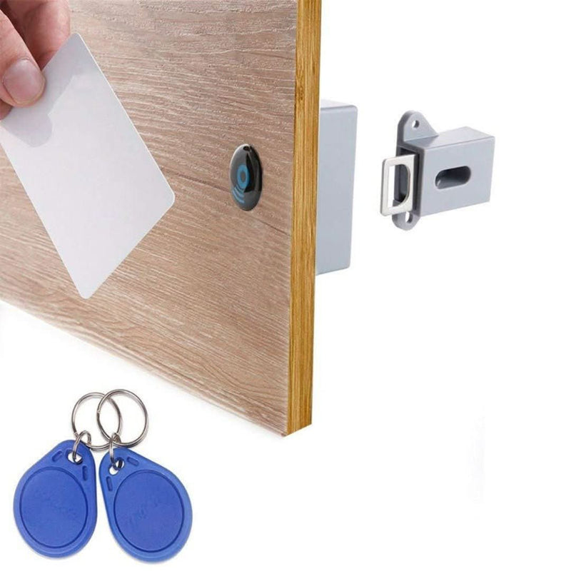 Elektronische laadconnector met onzichtbare sensorbesturing - Vaultin