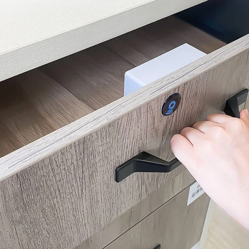 Elektronische laadconnector met onzichtbare sensorbesturing - Vaultin