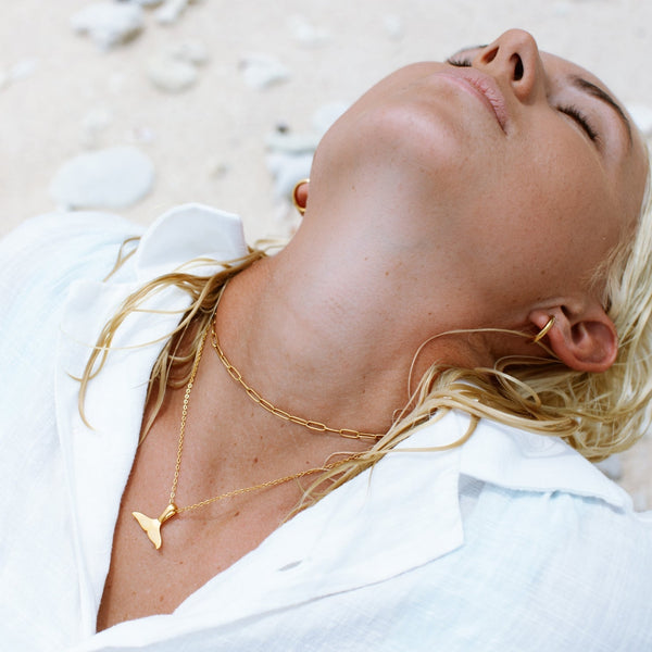 Walvissenvin-Halsketting – Elara