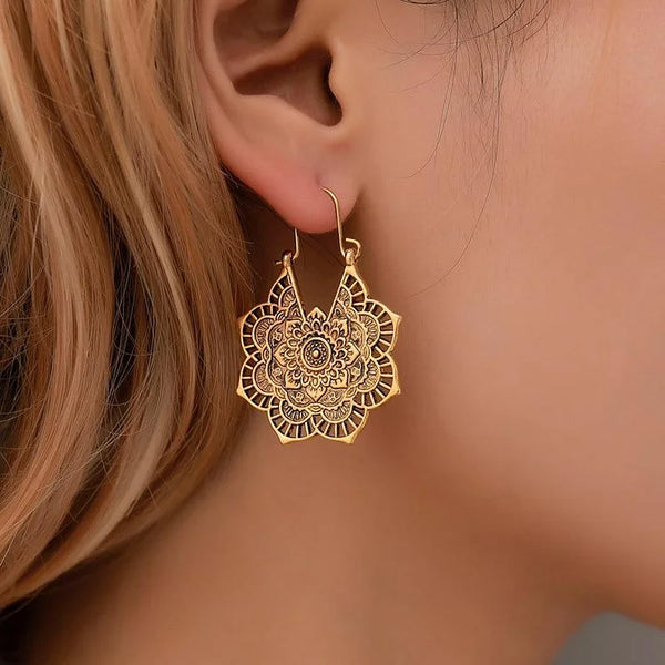 Gouden/Zilveren Lotus-Mandala-Oorbellen – Isolde