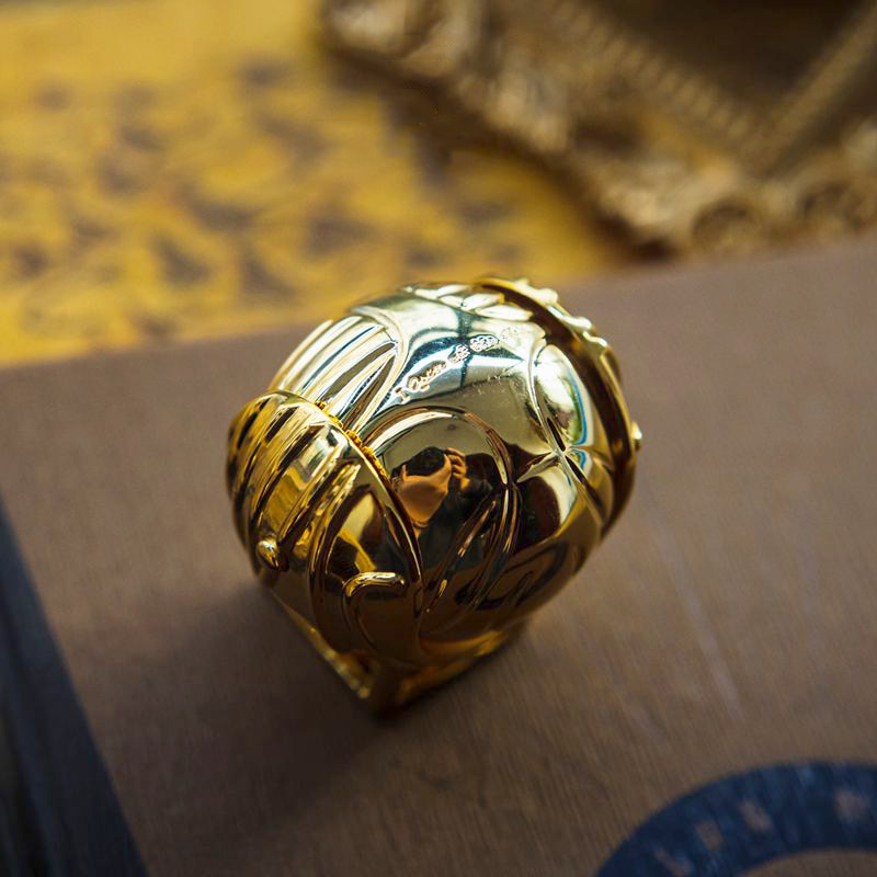 Gouden Vleugel Orb Ring Doos – Luxe Verplaatsbare Sieradenkoffer