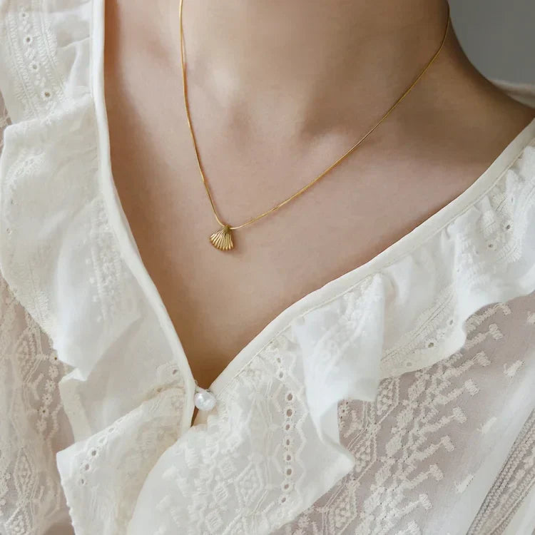 Gouden Jakobsmuschel-Bloemketting – Paars