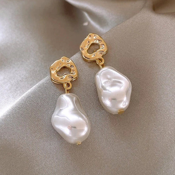 Boho-Pearl Earrings in Gold – Mara