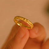 Stijlvolle Gouden Honigring – Sienna