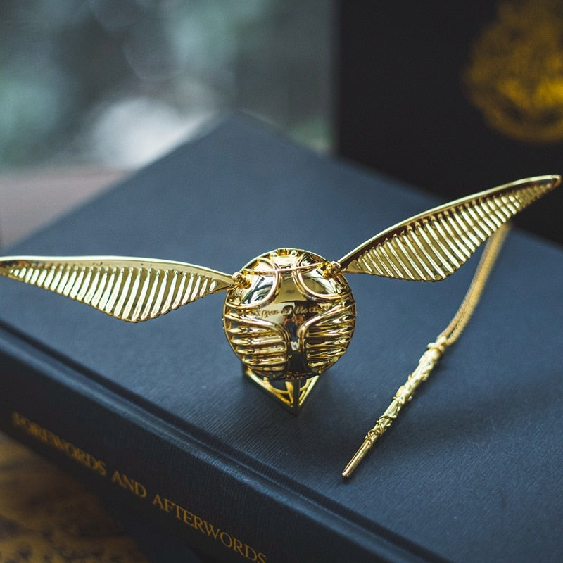 Gouden Vleugel Orb Ring Doos – Luxe Verplaatsbare Sieradenkoffer