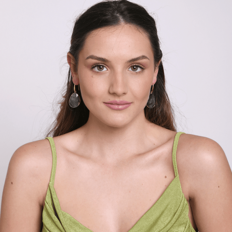 Labradoriet Prachtige Oorbellen – Lunaris