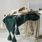 Gebreide Woldeken met Kwasten - NordicCozy
