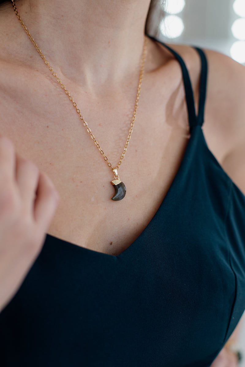 Mondsteen Heilkette – Celestina