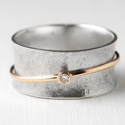 Vintage Zilveren Ring met Gouden Lijnen en Zirkonia – Aurina