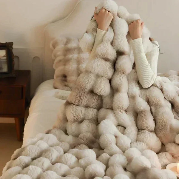 Draagbare Knuffeldeken van Kunstbont - VeluLuxe