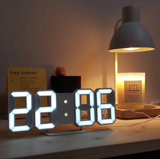Slimme 3D Digitale Klok – Modern Design voor je Nachtkastje