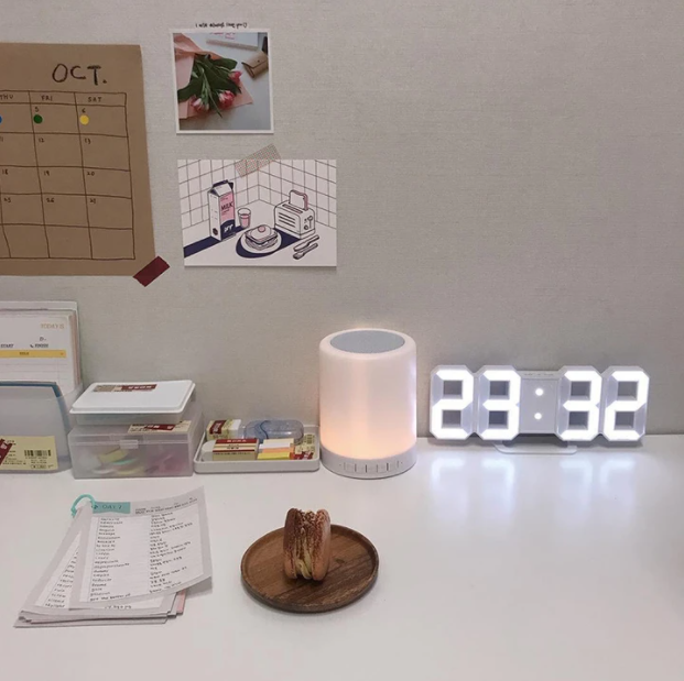 Slimme 3D Digitale Klok – Modern Design voor je Nachtkastje