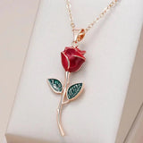 Rosebud | Straal gratie uit met deze betoverende ketting!