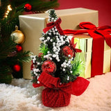 Festive Grove | Koester het seizoen met een trio van kerstbomen!